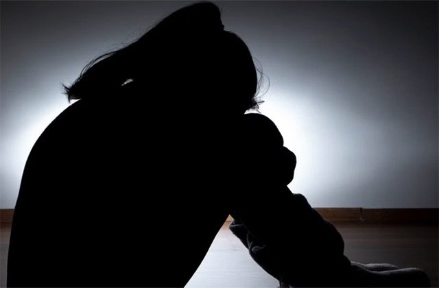 Shimla: सरकारी स्कूल में प्रवक्ता पर नाबालिग छात्रा से यौन उत्पीड़न का आरोप, पुलिस ने दर्ज किया मामला