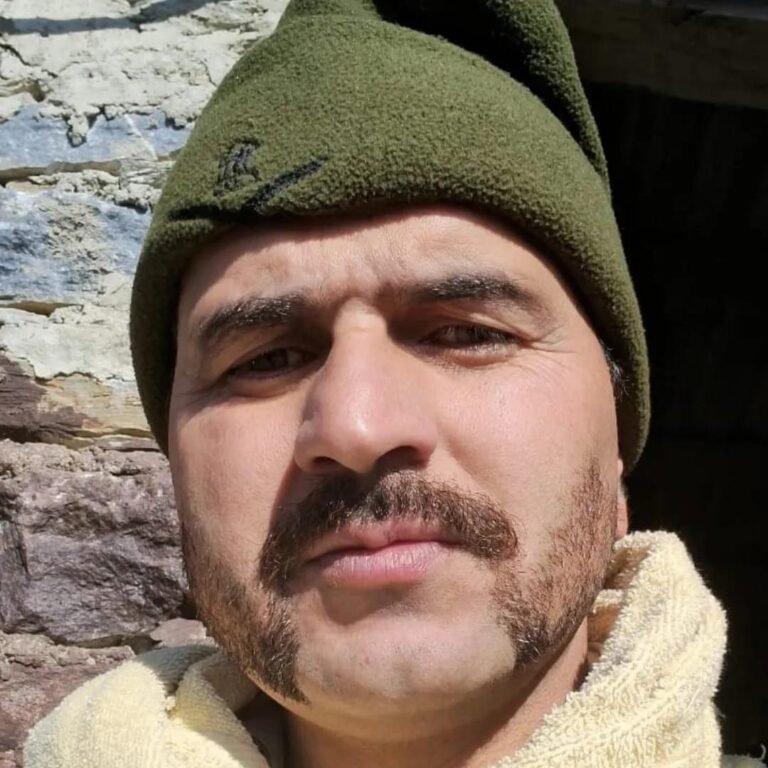 आर्मी जवान का पर्स हुआ गुम, महत्वपूर्ण दस्तावेज भी शामिल! मदद के लिए पूरी जानकारी पढ़ें!