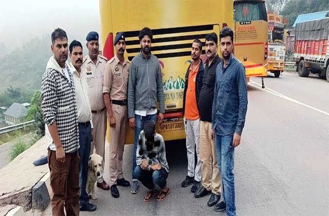 बड़ी नशा तस्करी का भंडाफोड़: ANTF और Bilaspur पुलिस ने वोल्वो बस से चिट्टा बरामद किया