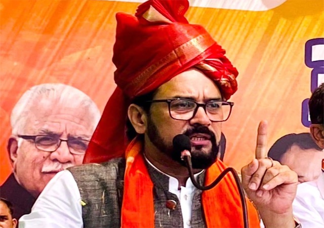 हिमाचल: अनुराग ठाकुर ने कांग्रेस पर जाति और धर्म के नाम पर बांटने का आरोप लगाया