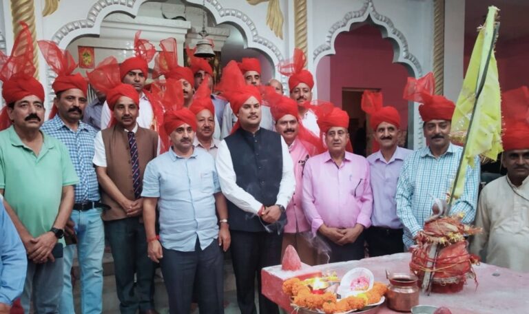 शाहपुर दशहरा उत्सव की भव्य शोभायात्रा के साथ शुरूआत