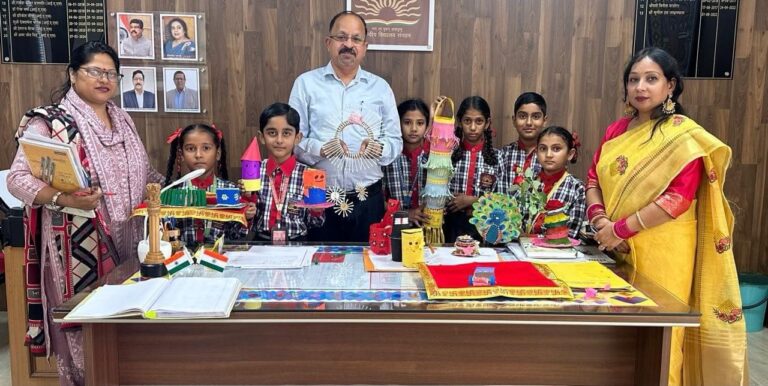 Hamirpur: नन्हे छात्रों ने नादौन में ‘बेस्ट आउट ऑफ बेस्ट’ प्रतियोगिता में दिखाई कला