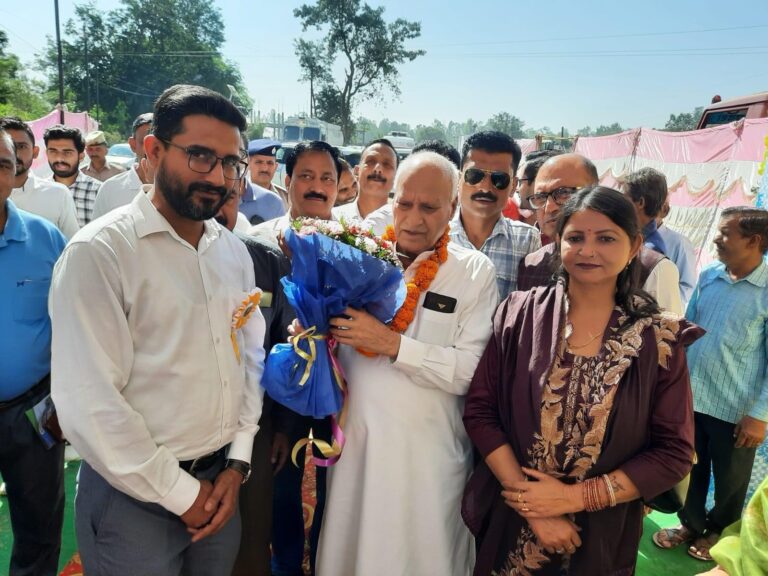 Kangra: कृषि मंत्री ने कृषि क्षेत्र के विकास से ग्रामीण अर्थव्यवस्था को सुदृढ़ करने पर दिया जोर Kangra: कृषि मंत्री ने कृषि क्षेत्र के विकास से ग्रामीण अर्थव्यवस्था को सुदृढ़ करने पर दिया जोर