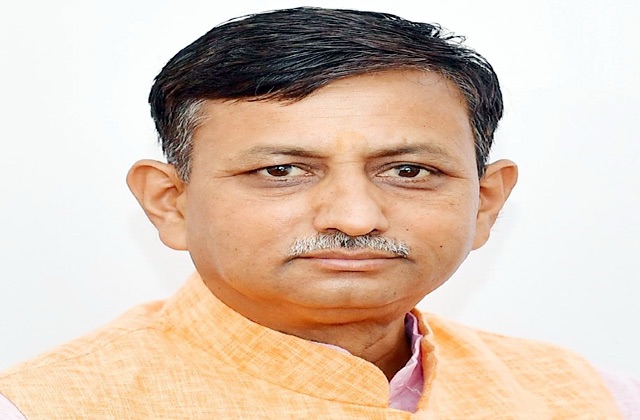 Bilaspur: गोबिंद सागर क्रूज मामला: शीघ्र जांच की जरूरत, राजेंद्र गर्ग का बयानग Bilaspur: गोबिंद सागर क्रूज मामला: शीघ्र जांच की जरूरत, राजेंद्र गर्ग का बयानग