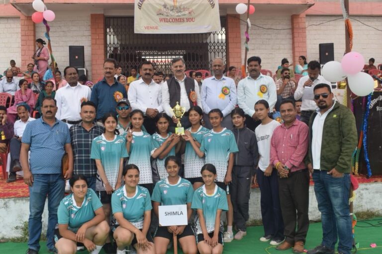 Bilaspur: बिलासपुर में संपन्न हुई 65वीं राज्य स्तरीय अंडर-19 बालिका इंडोर खेल प्रतियोगिता
