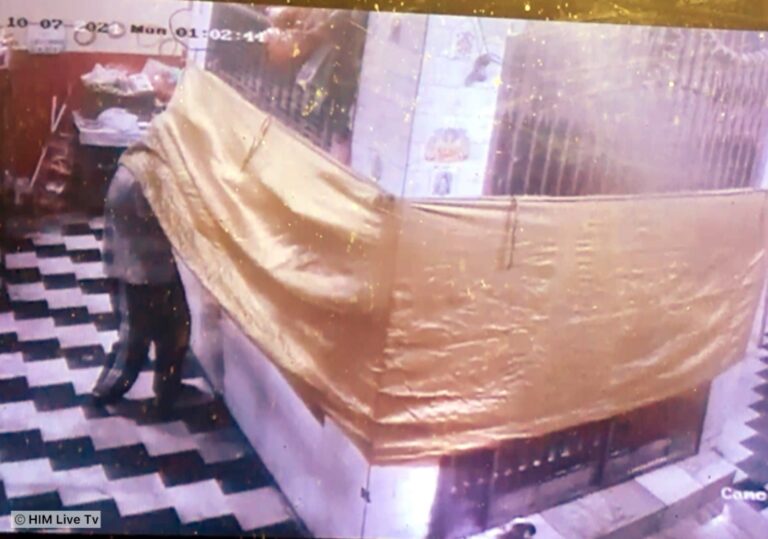 कुल्लू: शीतला माता मंदिर में सोने के आभूषण चोरी, CCTV में कैद हुई वारदात