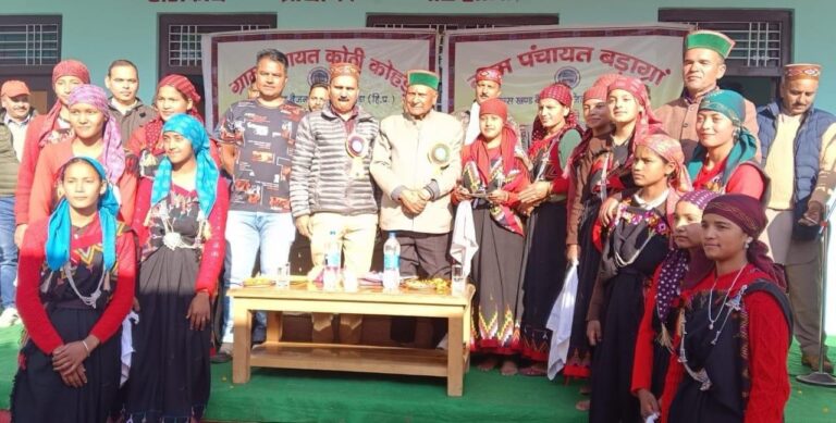 विधायक किशोरी लाल का दौरा, योजनाओं को जन-जन तक पहुंचाने की अपील