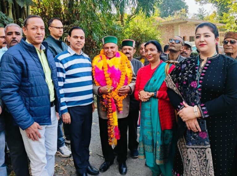 विधायक किशोरी लाल का कंदराल में ‘जनता के द्वार’ कार्यक्रम में संबोधन, बैजनाथ क्षेत्र में विकास की दिशा में उठाए गए कदम