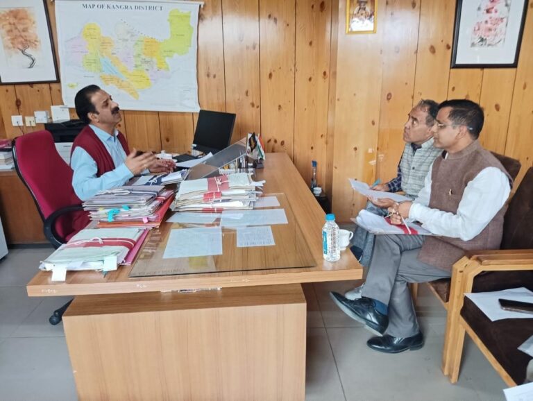 विश्वकर्मा योजना पर जिला कार्यान्वयन समिति की बैठक: लोक मित्र केंद्र के माध्यम से सत्यापित आवेदनों के लिए दिशानिर्देश विश्वकर्मा योजना पर जिला कार्यान्वयन समिति की बैठक: लोक मित्र केंद्र के माध्यम से सत्यापित आवेदनों के लिए दिशानिर्देश