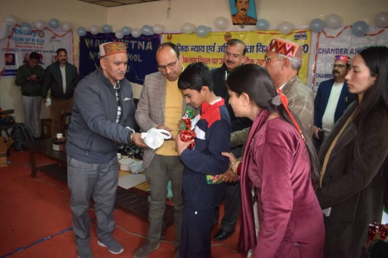Kullu: अंतर्राष्ट्रीय दिव्यांगता दिवस पर कुल्लू में दिव्यांगजनों की प्रतिभा का अद्भुत प्रदर्शन