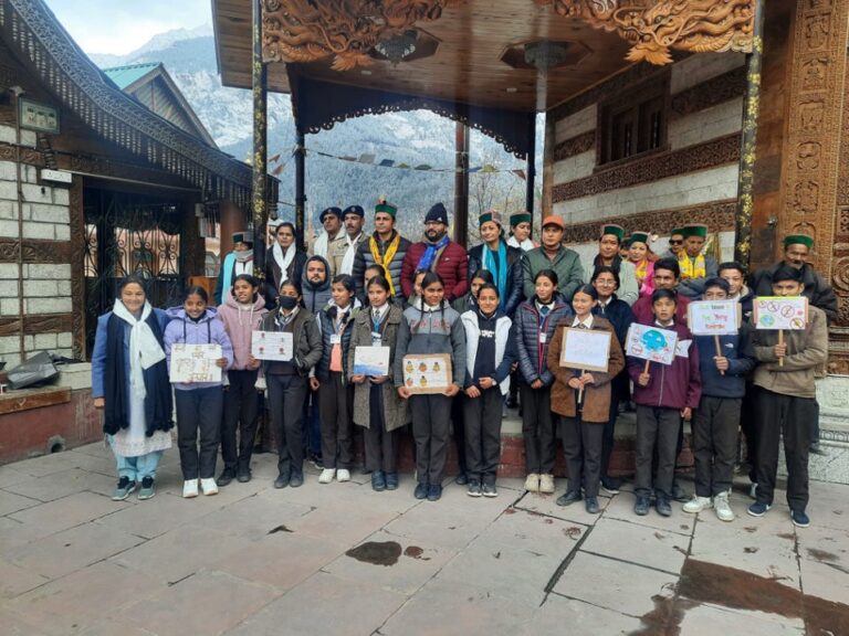 Kinnaur: किन्नौर के रिब्बा में नागरिक अधिकार संरक्षण अधिनियम और अनुसूचित जाति/जनजाति अत्याचार निवारण अधिनियम पर जागरूकता शिविर आयोजित