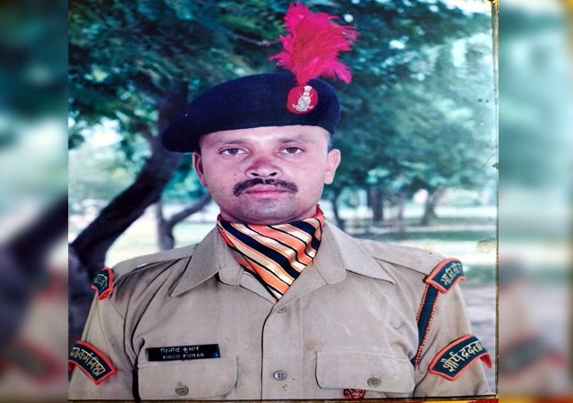 Kangra: आईटीबीपी असिस्टेंट सब-इंस्पेक्टर विनोद कुमार की अचानक मौत से बगली गांव में मातम