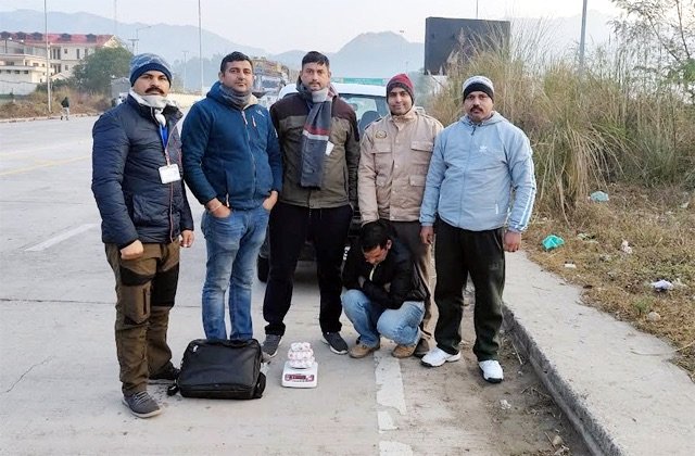 Bilaspur: बिलासपुर पुलिस की बड़ी कार्रवाई: बलोह टोल प्लाजा पर अफीम और चरस की खेप बरामद