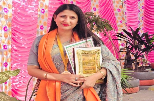 Kangra: बैजनाथ की बेटी अमनदीप कौर को राष्ट्रीय मनोचिकित्सा सेवा सम्मान