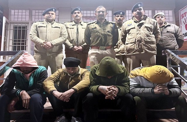 Kangra: कांगड़ा में 27 वर्षीय युवक पर हमला: चार आरोपी गिरफ्तार, चार अब भी फरार