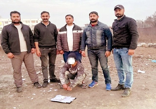Sirmaur: पांवटा साहिब में उत्तराखंड के नशा तस्कर को स्मैक के साथ गिरफ्तार