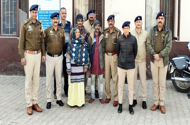 Himachal: सिरमौर में करीब एक साल से लापता मदन शाह परिजनों को सौंपा गया, पुलिस ने निभाई अहम भूमिका