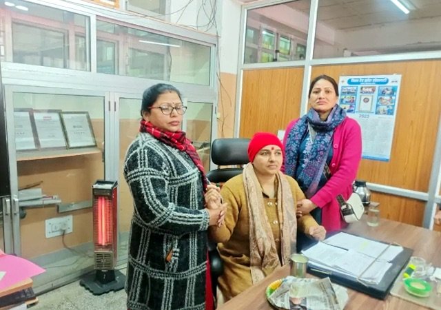 Kullu: हिमाचल में बड़ी कार्रवाई: रिश्वत लेते पकड़े गए खाद्य सुरक्षा विभाग के अधिकारी