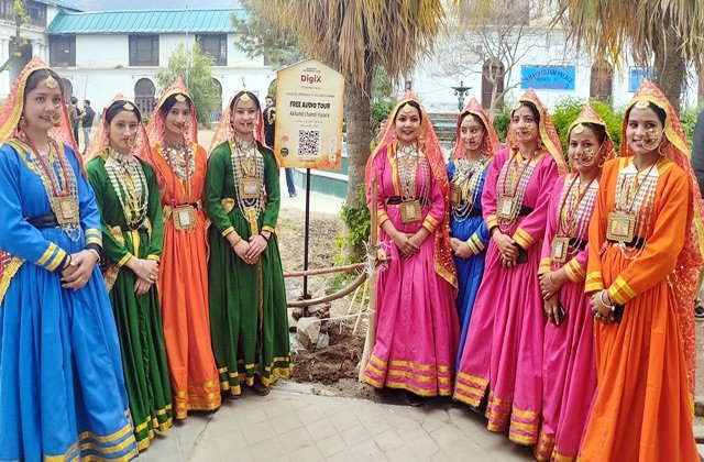 Chamba: अब चम्बा के ऐतिहासिक स्थल की पूरी जानकारी एक क्लिक पर – क्यूआर कोड से मिलेगा लिखित और ऑडियो विवरण!