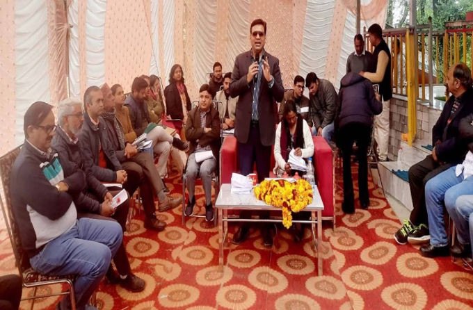 Kangra: हटवास में 410 लाख की लागत से बनेगा खेल परिसर, चाहड़ी-हटवास में विकास कार्यों पर खर्च हुए 4 करोड़