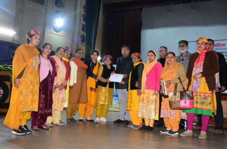 Kangra: अंतर्राष्ट्रीय महिला दिवस पर उन्नत भारत अभियान के तहत महिलाओं के सशक्तिकरण का आह्वान
