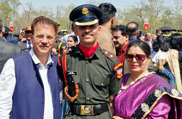 Shimla: शिमला के रुचित चौहान बने सेना में लेफ्टिनेंट, सुन्नी इलाके का बढ़ाया गौरव