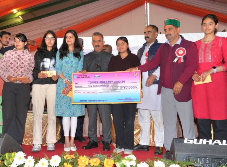 Kangra: अंतर्राष्ट्रीय महिला दिवस पर सीएम सुखू ने शाहपुर में की बड़ी विकास योजनाओं की घोषणा