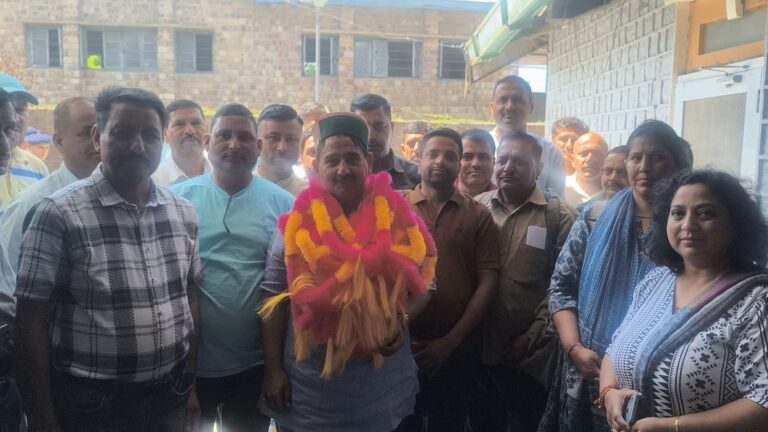 Kangra: शाहपुर की पंचायतों ने विधायक केवल सिंह पठानिया का जताया आभार, टेंडर प्रक्रिया में सुधार से मिलेगी राहत