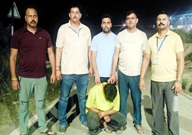 Bilaspur: नशा तस्करी पर जिला पुलिस की बड़ी मार: फिरोजपुर के युवक से बरामद हुआ 55.6 ग्राम चिट्टा