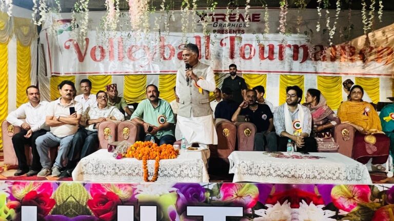 Kangra: शाहपुर में हुआ प्रदेश स्तरीय वॉलीबॉल टूर्नामेंट, रोमांचक फाइनल में शिमला ने ऊना को हराया Kangra: शाहपुर में हुआ प्रदेश स्तरीय वॉलीबॉल टूर्नामेंट, रोमांचक फाइनल में शिमला ने ऊना को हराया
