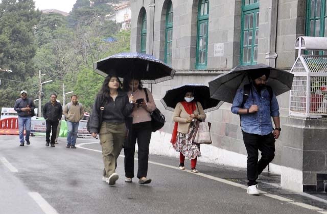 Himachal: हिमाचल में मौसम ने बदला मिजाज: 13 मई तक अलर्ट, कई जिलों में बारिश-आंधी का खतरा