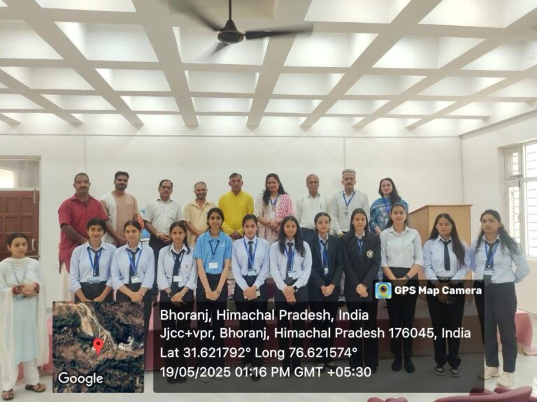 Hamirpur: कैरियर प्वाइंट यूनिवर्सिटी और टीआरआईएसएस ने शैक्षणिक व सांस्कृतिक साझेदारी की नई शुरुआत की
