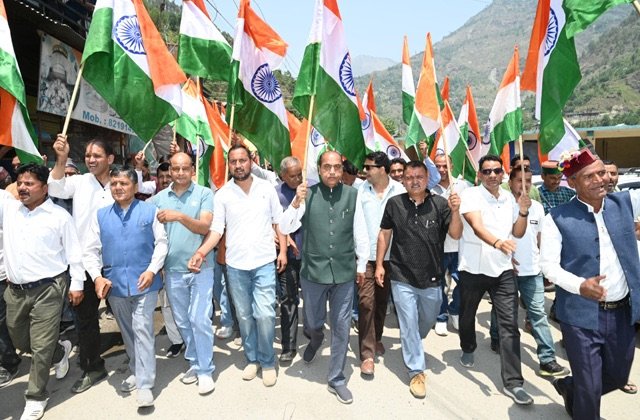 Himachal: सीबीआई जांच के फैसले पर जयराम ठाकुर का वार – “नेताओं और अफसरों को बचा रही थी सरकार”