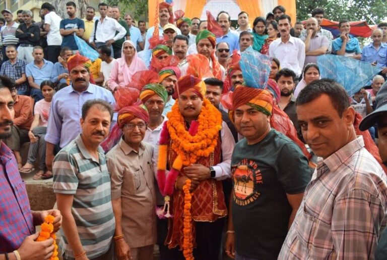 Kangra: स्थानीय आस्था और संस्कृति का प्रतीक हैं मेले: यादविंदर गोमा, अप्पर खैरा में सती मां सुन्यारी मेले का हुआ समापन