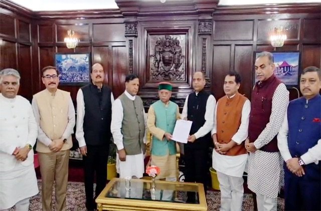 Himachal: चीफ इंजीनियर विमल नेगी की रहस्यमयी मौत पर गरमाई सियासत, विपक्ष ने उठाए सरकार पर गंभीर सवाल