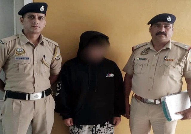 Kullu: कसोल की बेकरी से चरस ब्राउनी की बरामदगी, नेपाली नागरिक गिरफ्तार