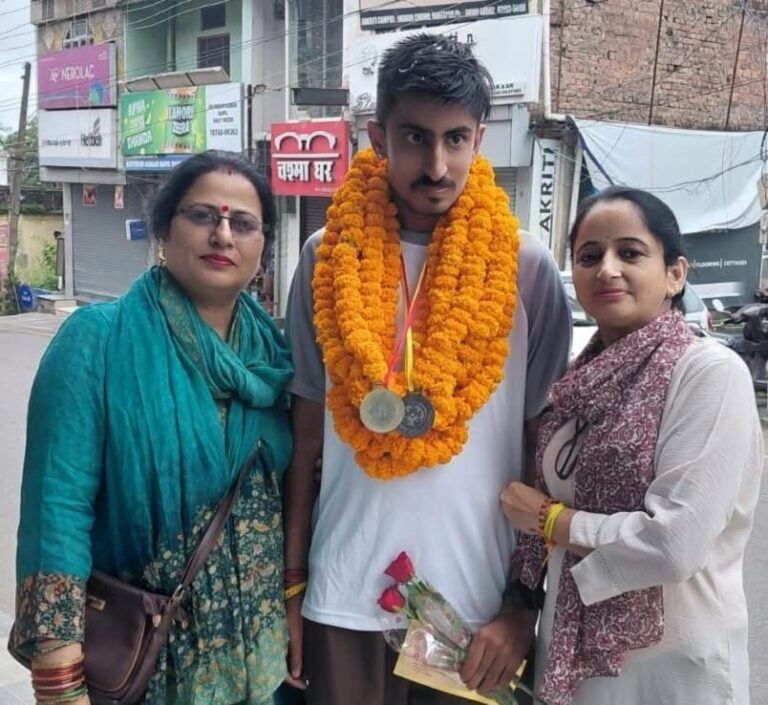 Himachal: हमीरपुर के आदित्य ने छत्तीसगढ़ में रचा इतिहास, स्पेशल ओलंपिक में जीता गोल्ड! सीएम सुक्खू बोले – “पूरे प्रदेश को तुम पर गर्व है”