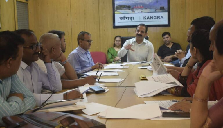 Kangra: कुपोषण से लड़ाई में कांगड़ा की तैयारी! पोषण माह में हर विभाग करेगा जुटकर काम
