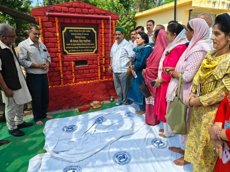 Kangra: शिक्षा और स्वास्थ्य प्रदेश सरकार की सर्वोच्च प्राथमिकता : शाहपुर में 50 लाख की लागत से पब्लिक हेल्थ यूनिट भवन का शिलान्यास
