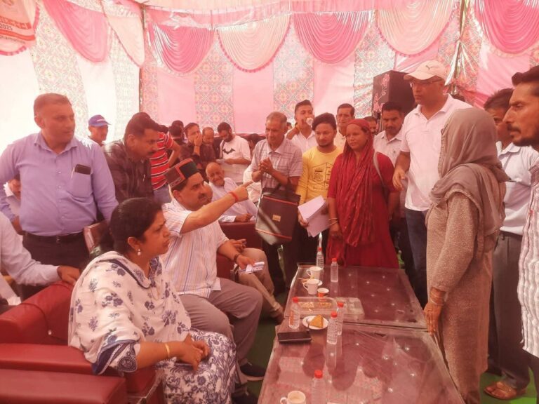 Kangra: शाहपुर में “स्वस्थ नारी, सशक्त परिवार” अभियान के तहत विशेष स्वास्थ्य शिविर का शुभारंभ