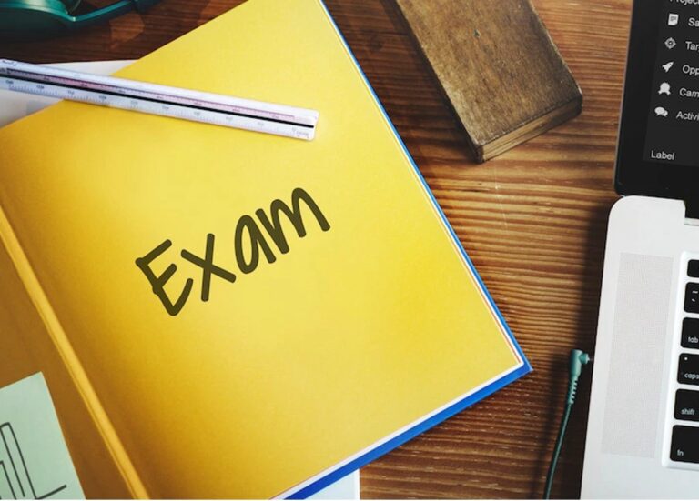CBSE Board Exam 2026: 10वीं और 12वीं की परीक्षाओं की तारीखें घोषित! इस बार छात्रों के लिए बड़ा बदलाव