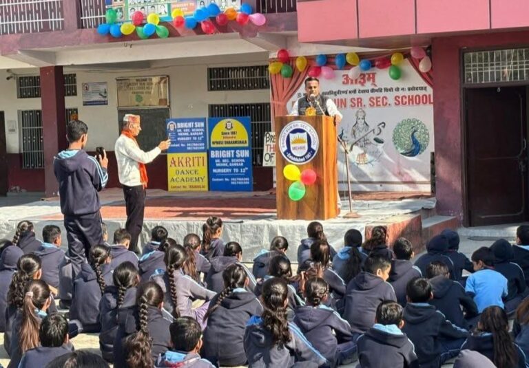 बाल दिवस पर ब्राइट सन स्कूल में नशा निवारण जागरूकता कार्यक्रम; रूबल सिंह ठाकुर बोले— चिट्टा युवाओं के लिए सबसे बड़ी चुनौती