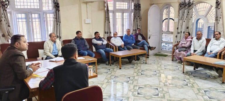 Kangra: महाकाल मंदिर में बड़ा एक्शन! SDM बैजनाथ ने दिए सख्त निर्देश — बनेगी नई पार्किंग, लगेगा CCTV, चमकेगा पूरा परिसर