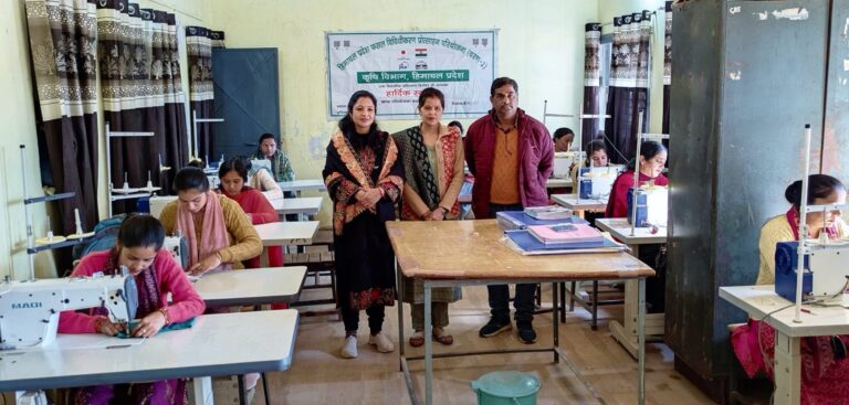 Kangra: शाहपुर में महिलाओं के लिए तीन माह का निशुल्क सिलाई-कोर्स शुरू, 20 महिलाएँ होंगी आत्मनिर्भर!