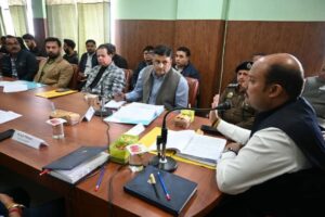 Kangra: नूरपुर में सख्त मूड में दिखे मंत्री यादविंद्र गोमा—अधिकारियों को दिए बड़े आदेश, विकास योजनाओं की खुली पूरी रिपोर्ट!