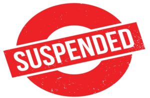 Shimla: लवी मेले में प्लॉटों की बोली लगाते पकड़ा गया अध्यापक! ड्यूटी से गायब रहने पर तत्काल निलंबन — शिक्षा विभाग की बड़ी कार्रवाई