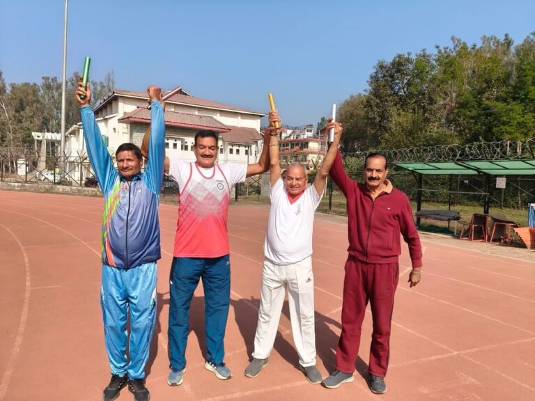 Bilaspur: जल तरंग जोश महोत्सव में जोश भरते वरिष्ठ नागरिक! 78 साल तक के एथलीटों ने ट्रैक पर दिखाया दम