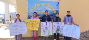 Kangra: सड़क सुरक्षा का संदेश बना रचनात्मक अभिव्यक्ति, कॉलेज रिड़कमार में नारा लेखन और पोस्टर प्रतियोगिता आयोजित