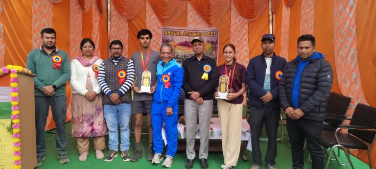 Kangra: राजकीय महाविद्यालय रिड़कमार की चौथी वार्षिक खेलकूद प्रतियोगिता में छात्रों ने दिखाया दम, मीनाक्षी और विकास बने सर्वश्रेष्ठ एथलीट