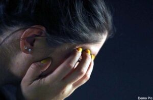 Kangra: धर्मशाला में दिनदहाड़े छेड़छाड़, बात न करने पर युवती को दी जान से मारने की धमकी